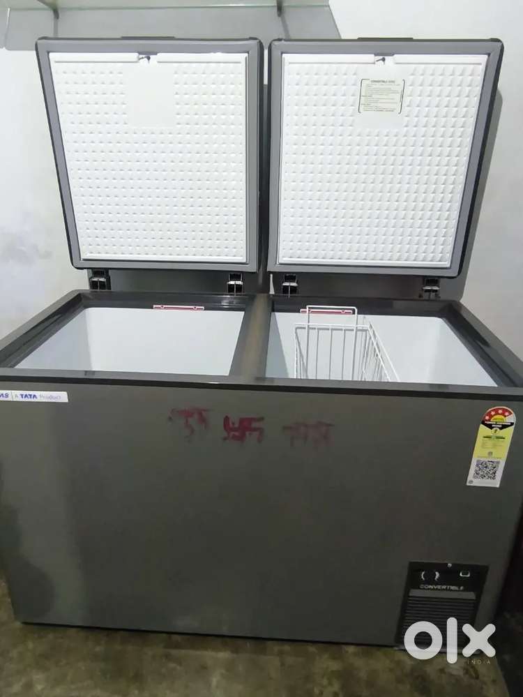 Tata voltas convertible deep freezer 300 ltr  6 month company warnte