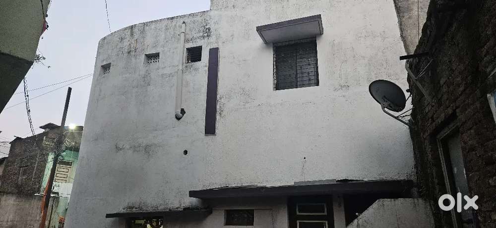 Semi Furnished Ready to move Near Heart of The City