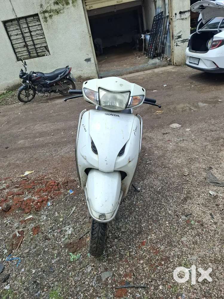 Activa good condition  wait color