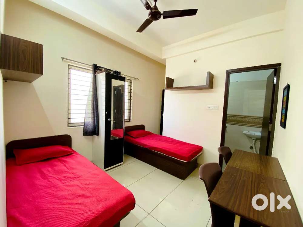 Girls hostel @8500
