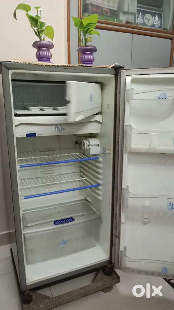 Whirlpool refrigerator