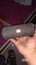 JBL BLUETOOTH SPEAKER
