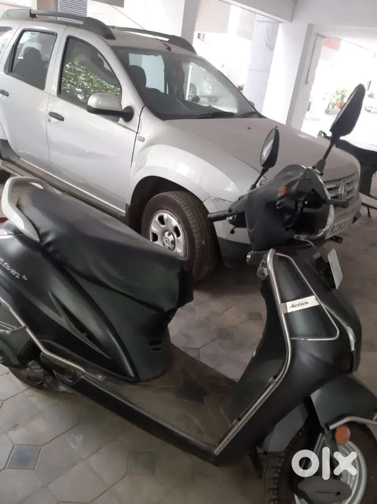 Honda Activa 5G personal use good condition