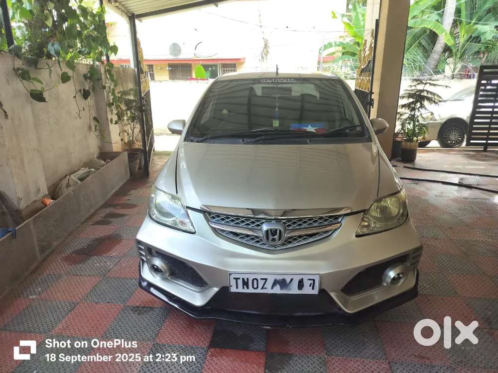 Honda City 
185000