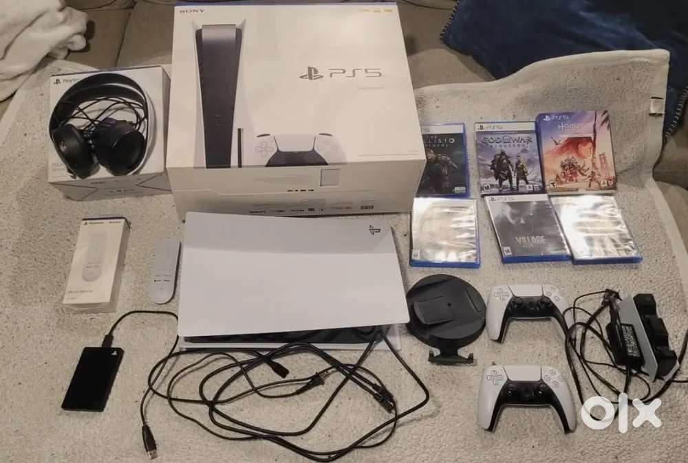 Playstation 5 Console Disc Version Bundle