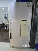 Samsung double door fridge 650ltrs