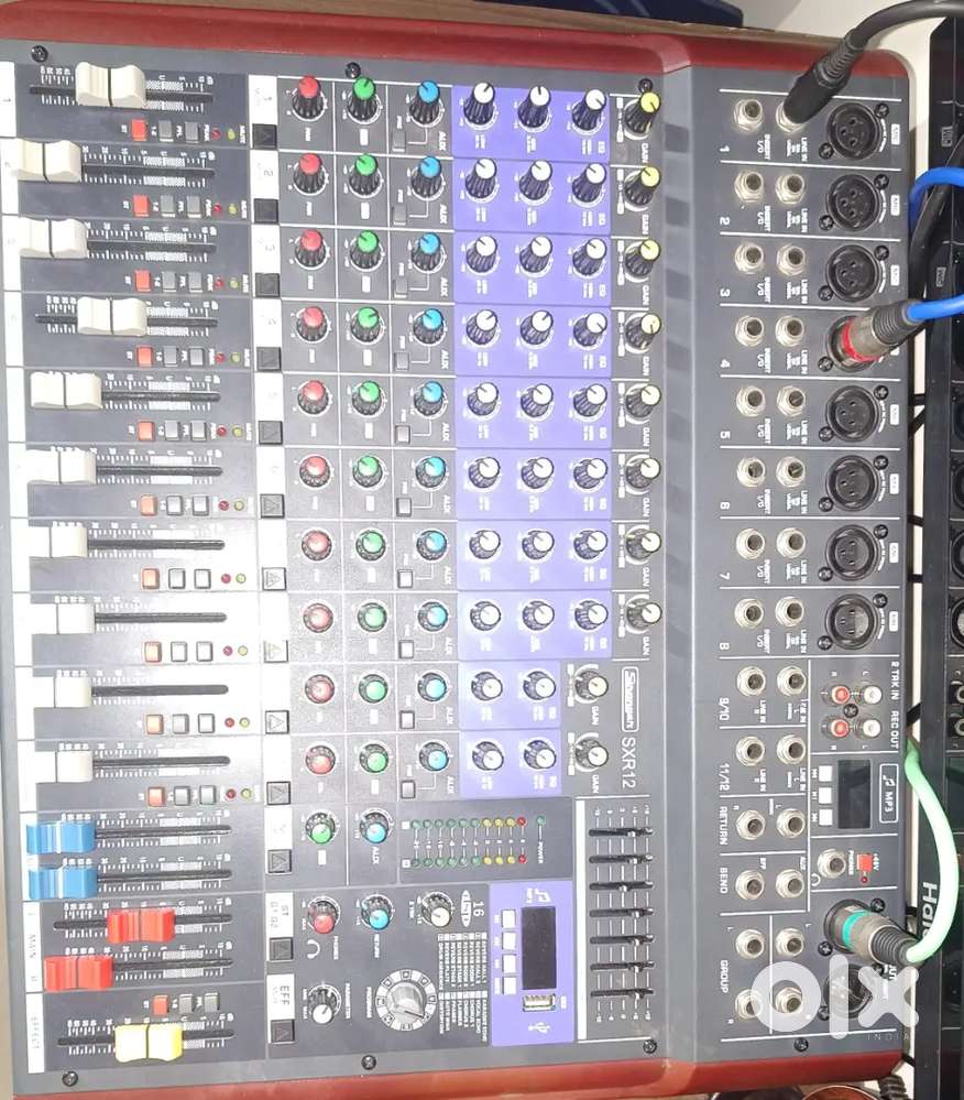 Combo audio PA system for stage performances and karaoke