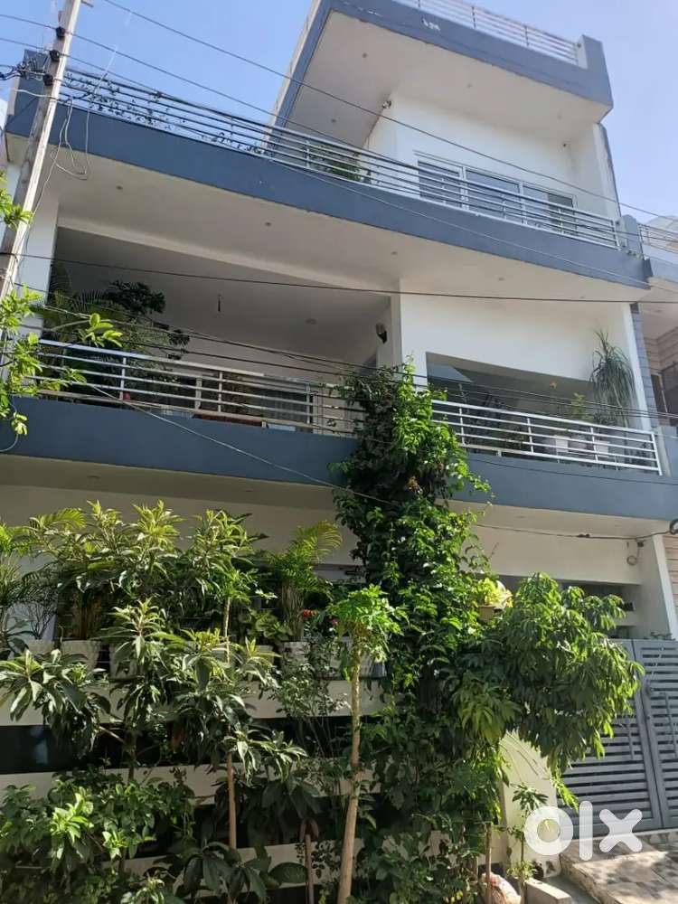 Doble story house for sale