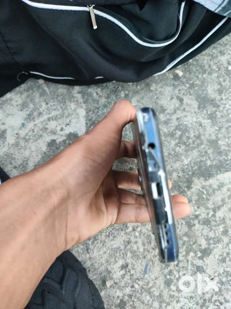 Oppo a17 model 2021