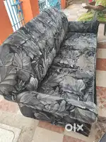 Single sofa