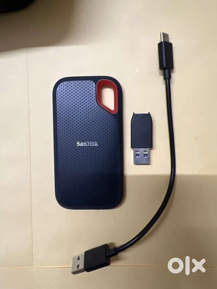 SANDISK HARDISK PORTABLE ( 1 TB )