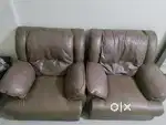 Leather sofa 1 year to 2 years old for sale urgent