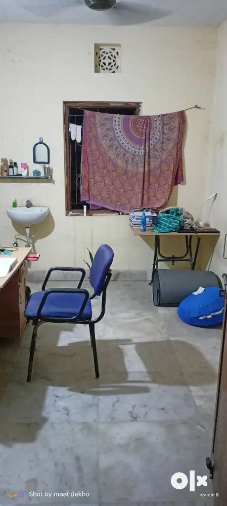 1bhk room for rent ONLY STUDENT(ONLY BOYS)
