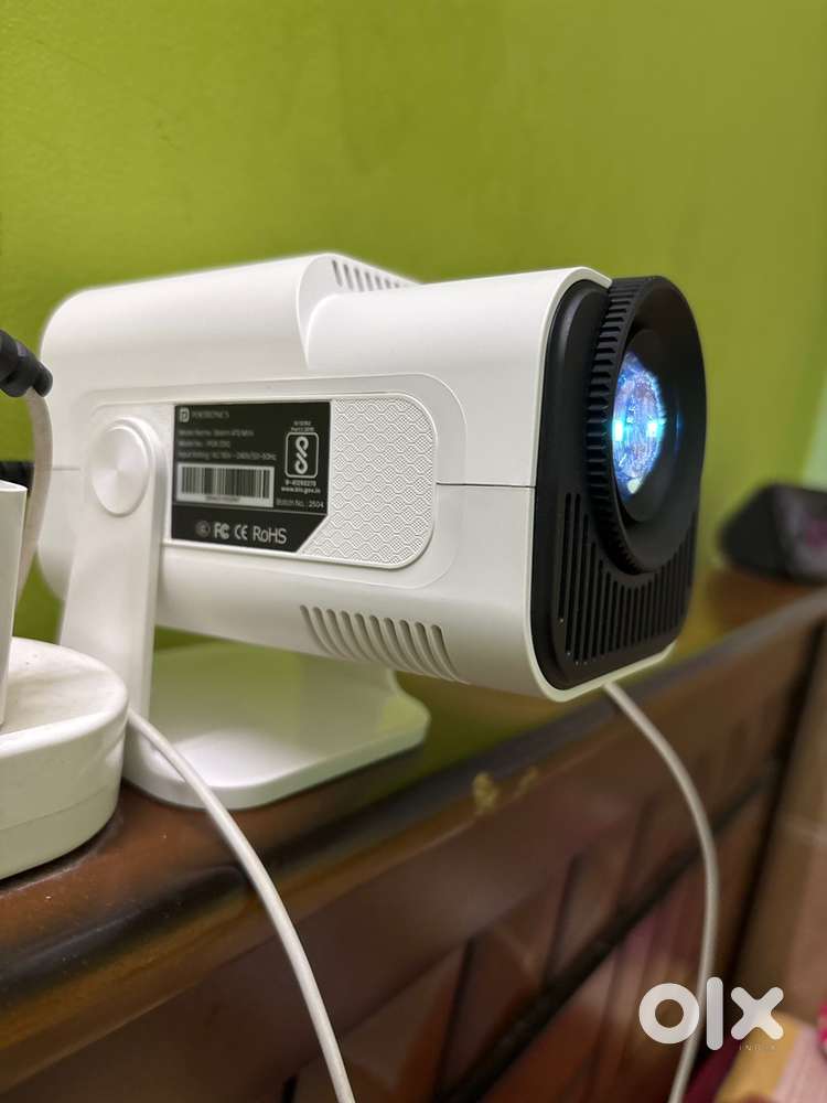 Projector Potronics beem 470 mini