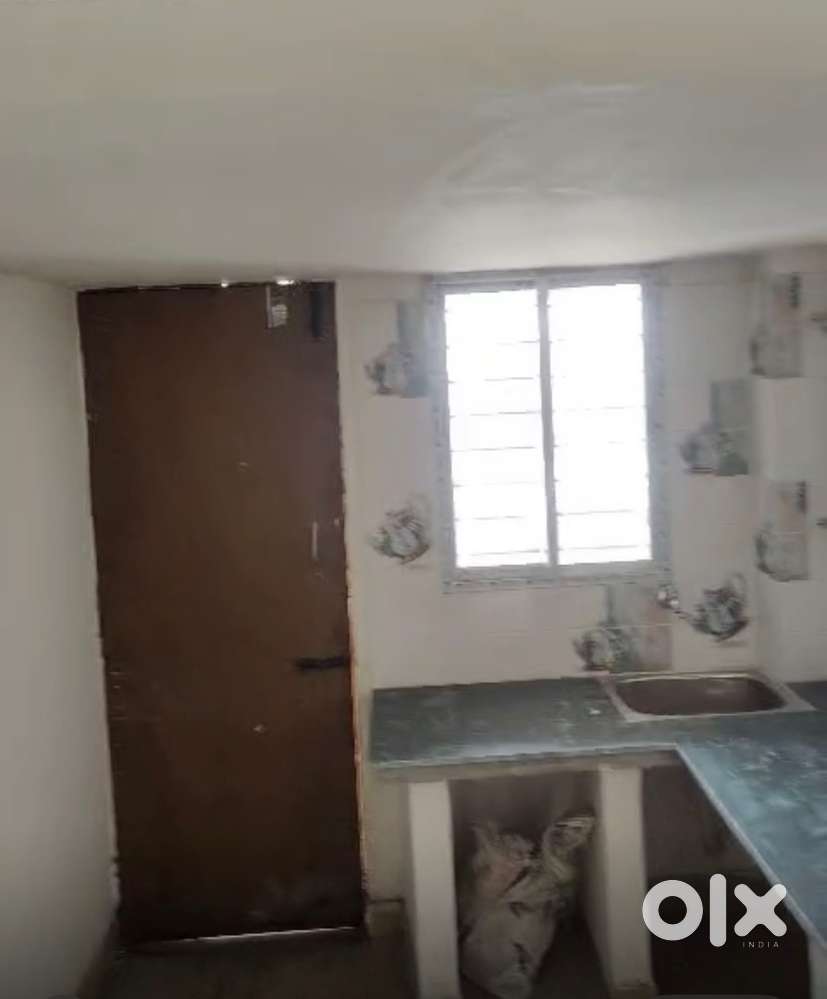 Ready to move 2bhk flat in Durgapur station bazaar