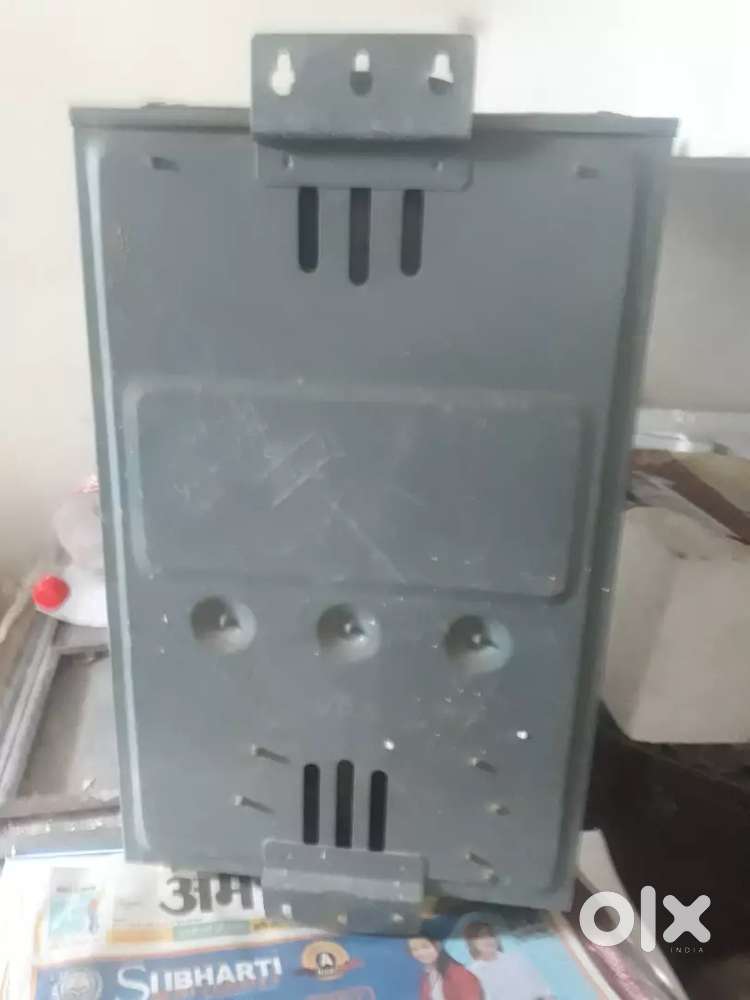 THERMO KING BRAND GAS GEYSER