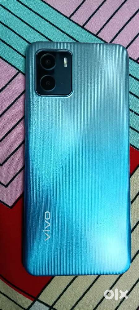 Vivo Y15s 3gb 32 gb 4g phone excellent condition less price