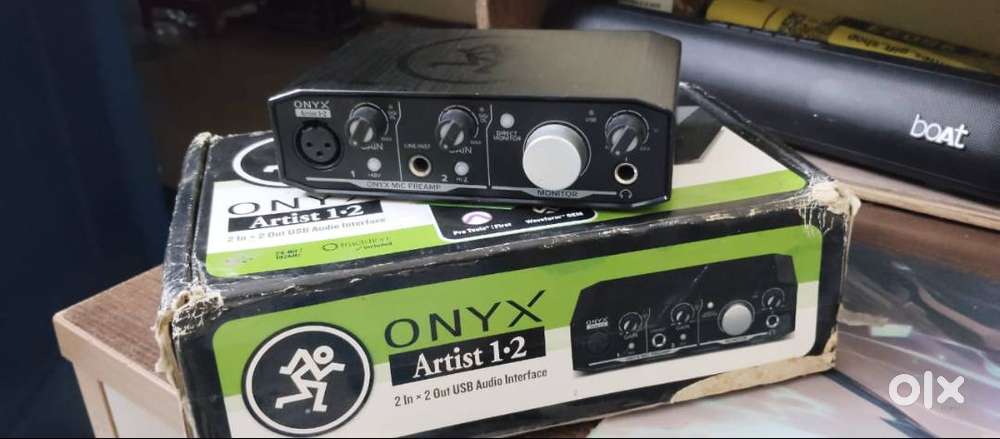 Interface Mackie Onyx Artist 1-2