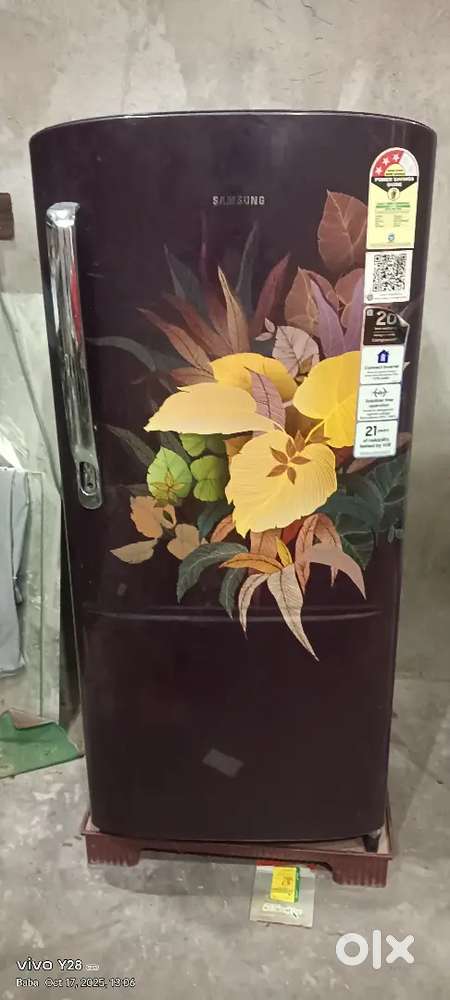 Fridge rose red colour best condition fridge