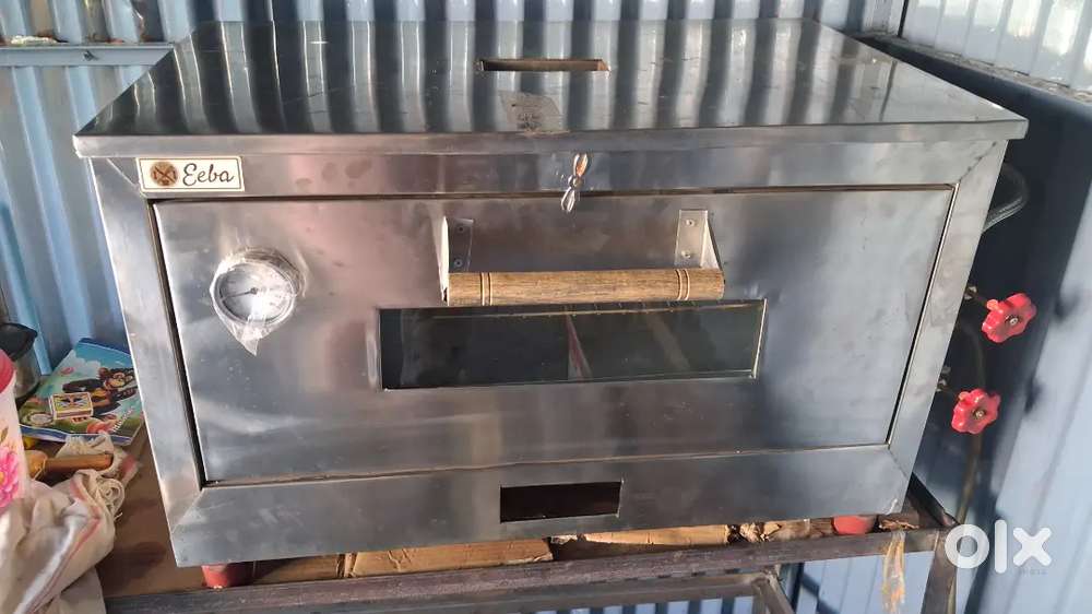 Gas pizza oven 6 pizza