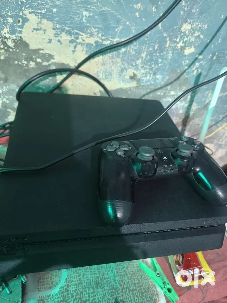 Ps4 slim 1 tb
