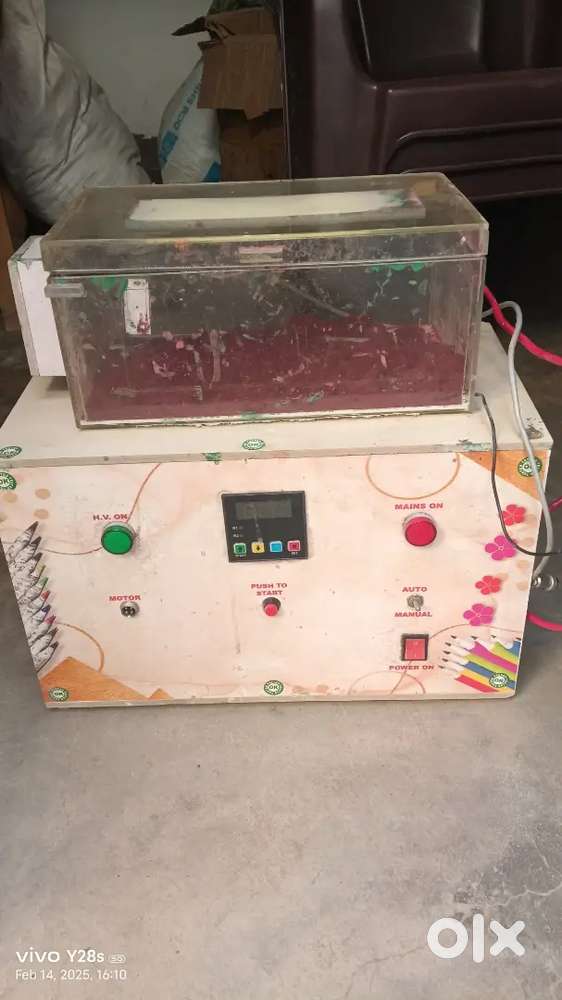 Velvet pencil banane ki machine hai