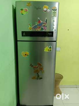 Whirlpool double door Refrigerator