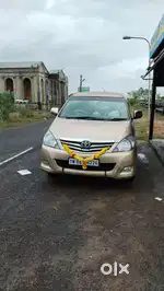Toyota Innova 2005 Diesel 400000 Km Driven