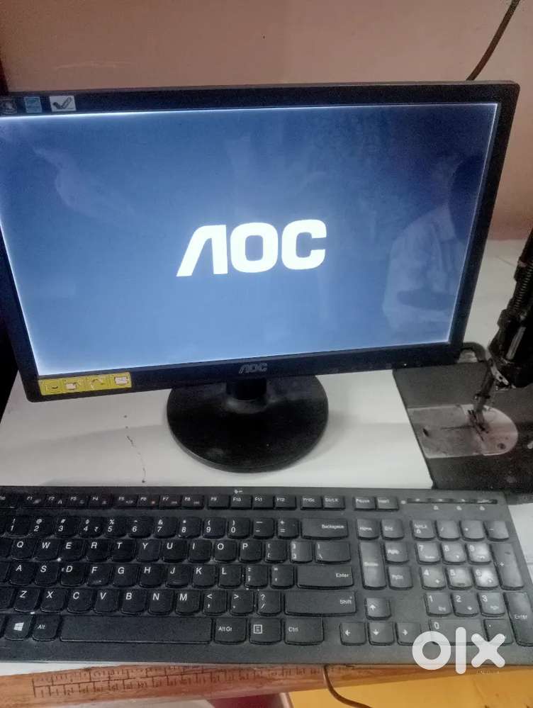 Computer ACS KHiOBOR AND MOUSE AVAILABLE