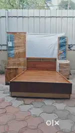 New Wooden bedroom set at wholesale price
