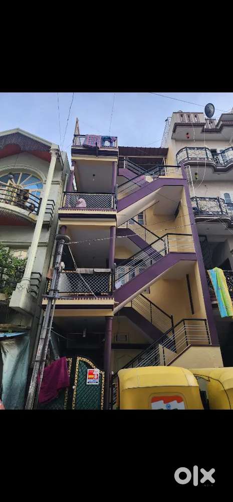 40ft wide road 600sqft Income 55k just 1.30cro