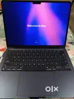 MACBOOK AIR 2022 M2 CHIP 8GB RAM 256GB ROM FLAWLESS CONDITION
