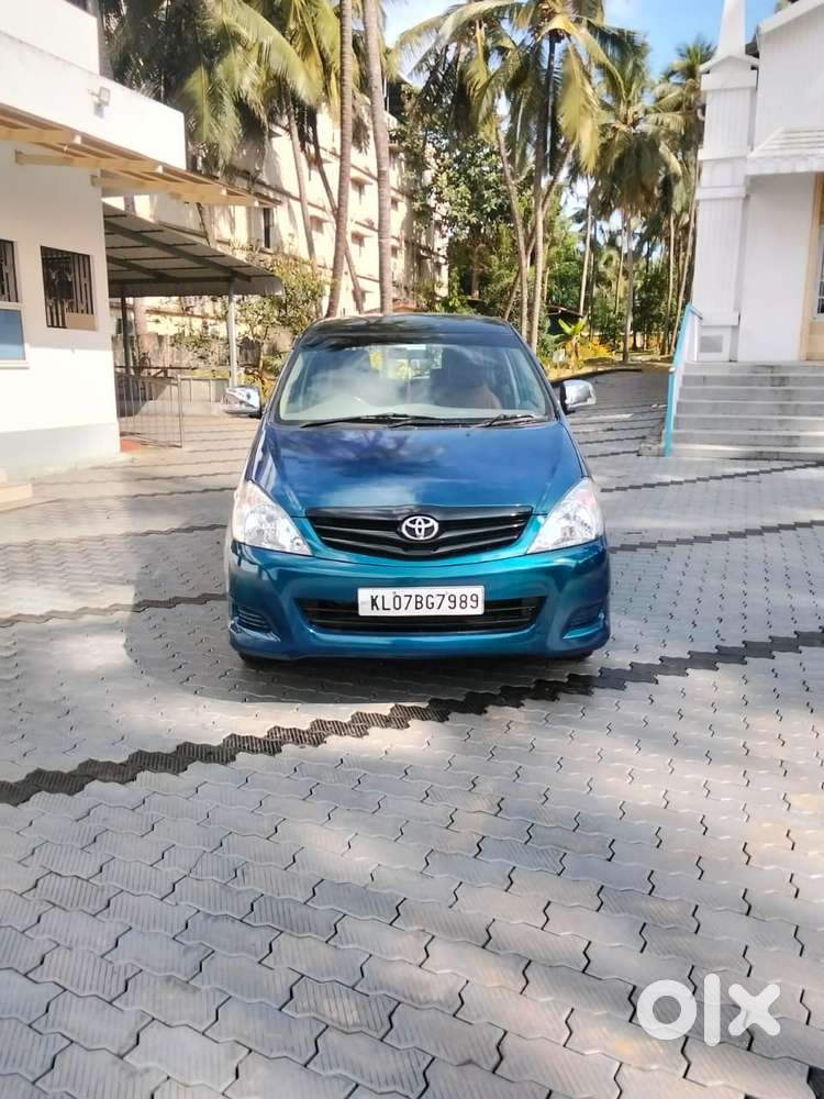 Toyota Innova 2.5 V 7 STR, 2007, Diesel