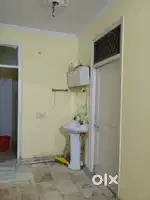 Requirement for the flatmate