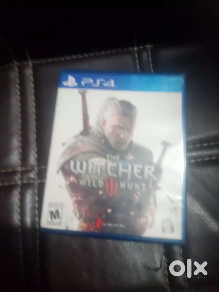 PS 4 cd THE witcher wild hunt