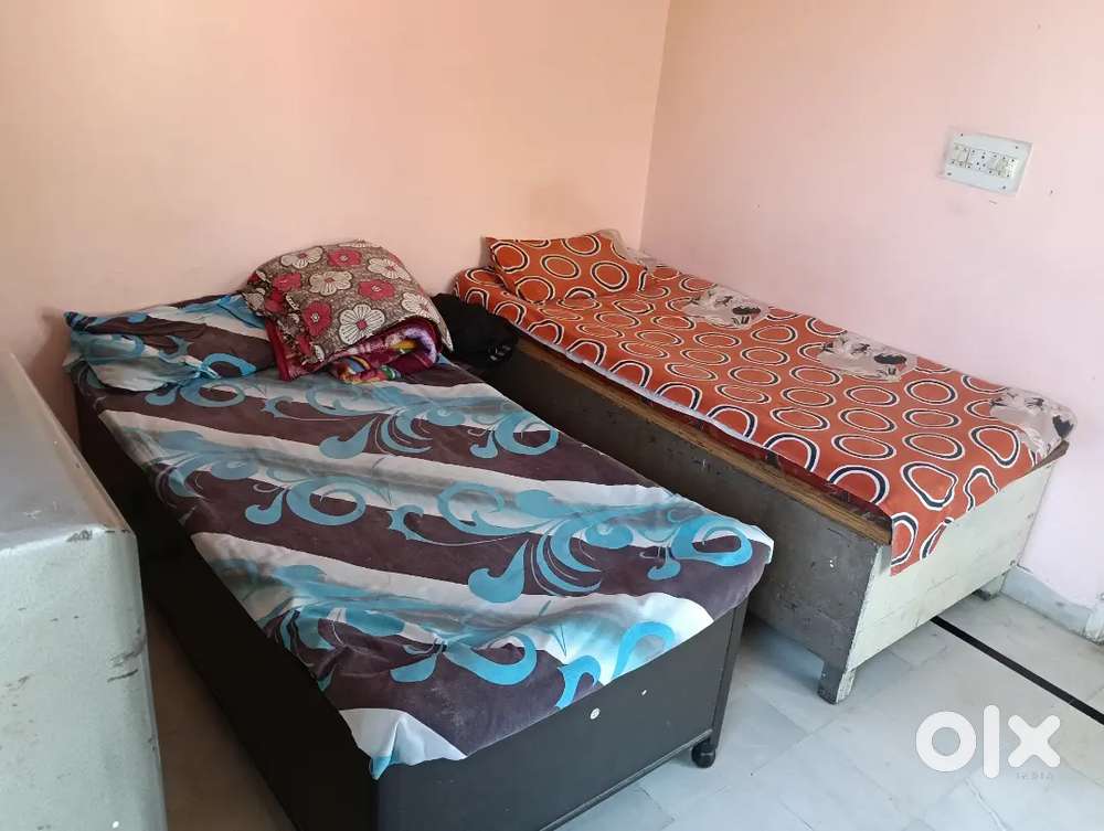 PG for girls sector 30 B chandigarh