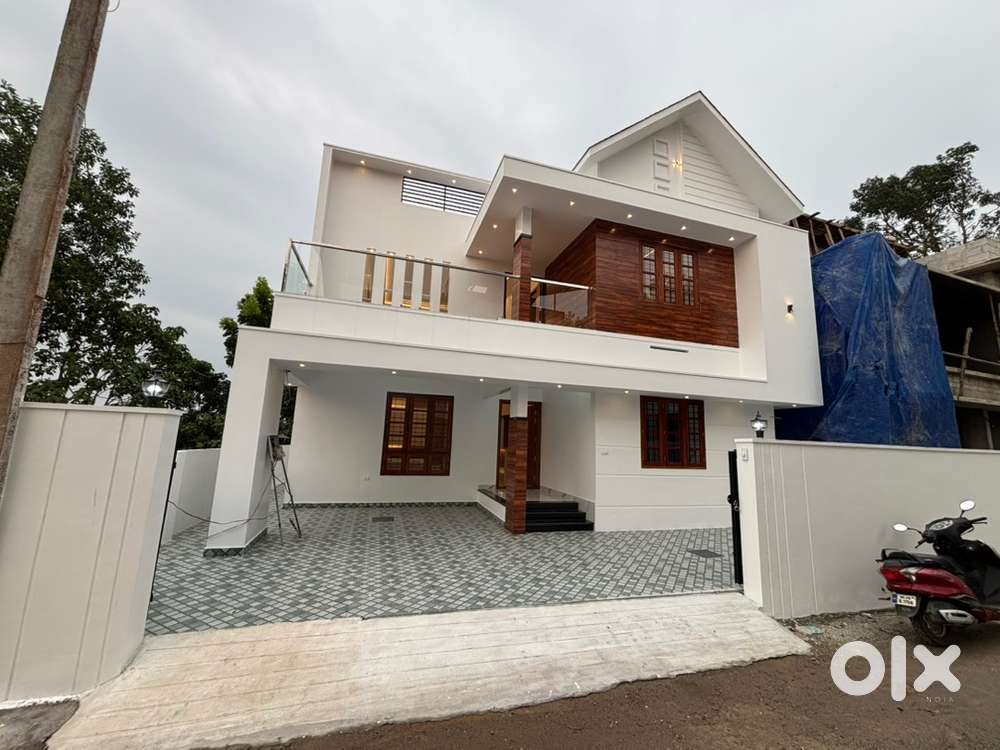 New house for sale Kazhakuttam Chanthavila