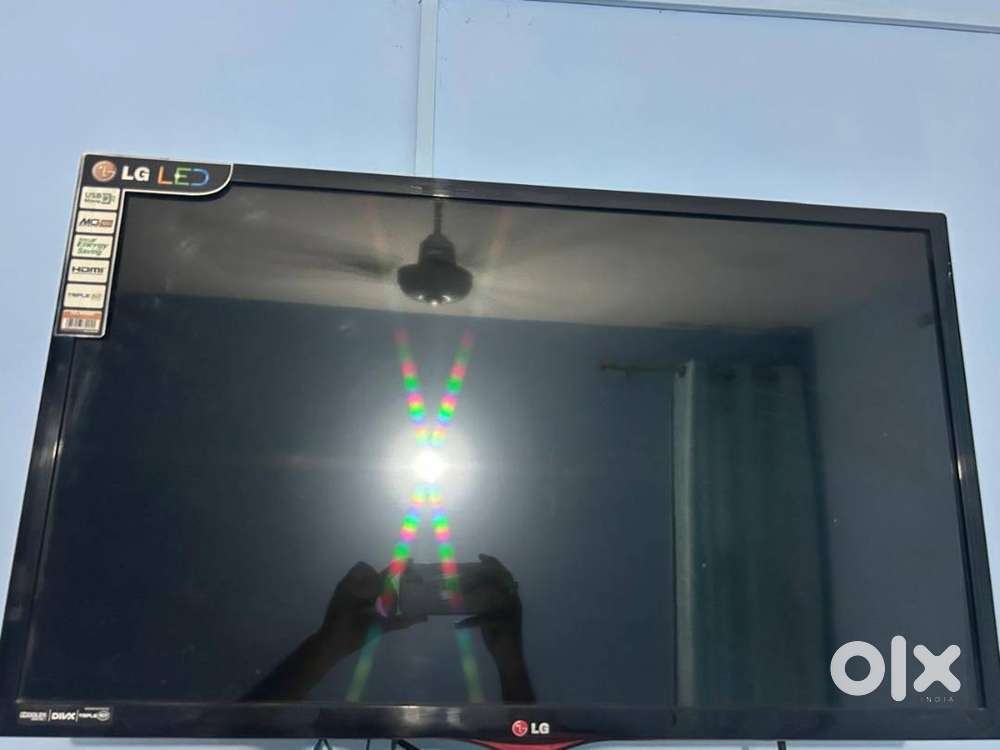 LED HD LG Brand 32 Dolby Sound inbuilt  with Movable stand