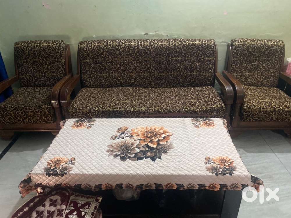 5 seaters teak wood