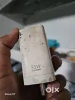 Realme 33wt charjar cabal bhi hai Sath me