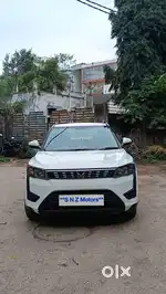 Mahindra XUV300 W6 Diesel, 2023, Diesel