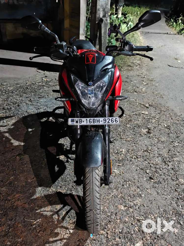 NS 125 BIKE . VERY NEW CONDITION. SERVICE MAINTENANCE VERY NICE.