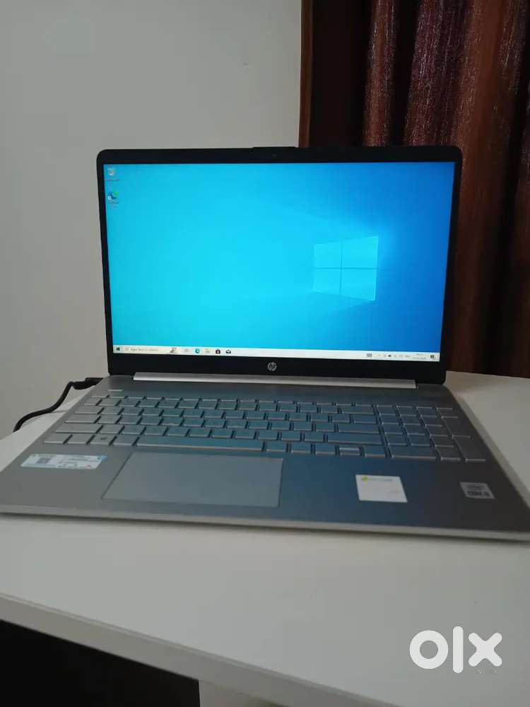 HP 15s - Intel Core i3 10th Gen - 12GB RAM - Excellent Condition