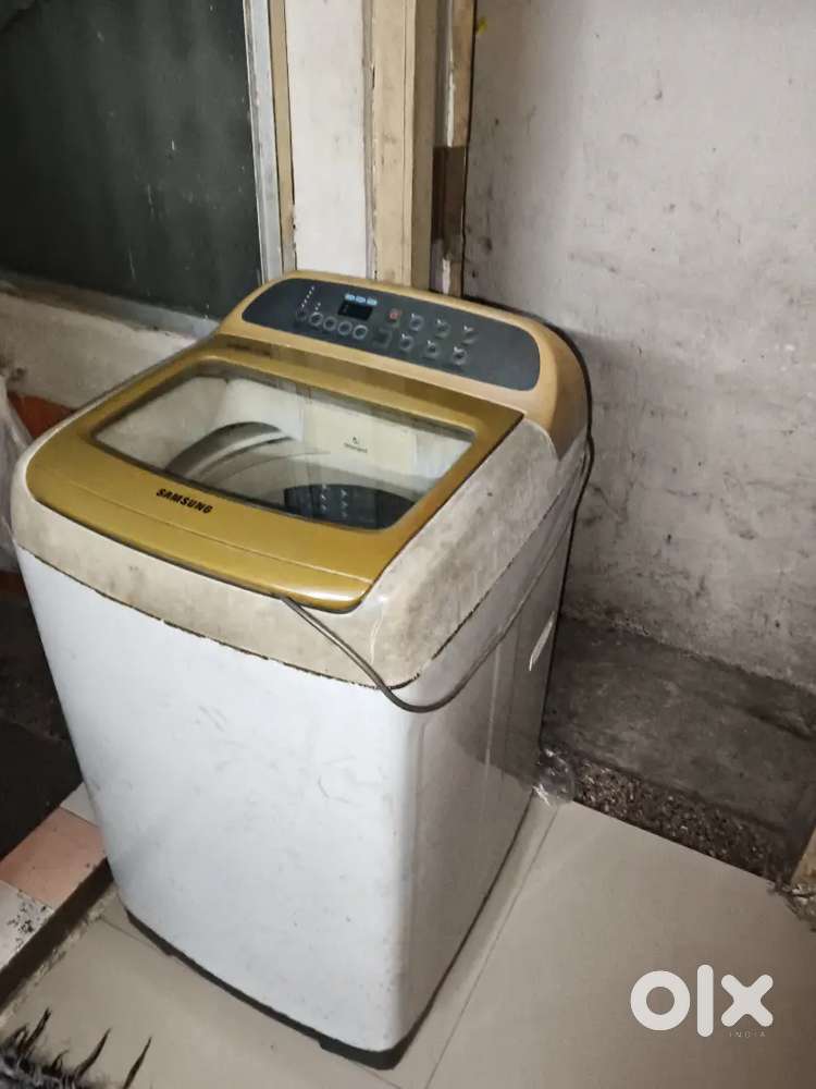 White washing machine