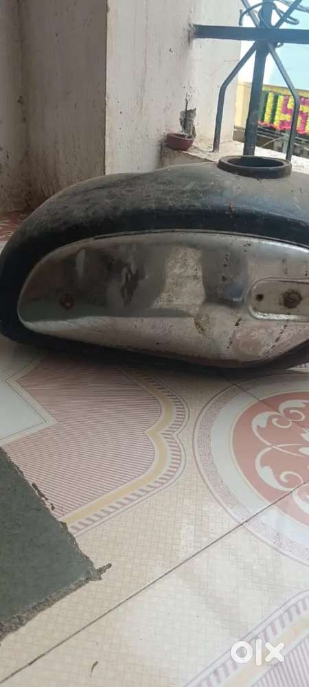 Bahut achchi petrol tank hai