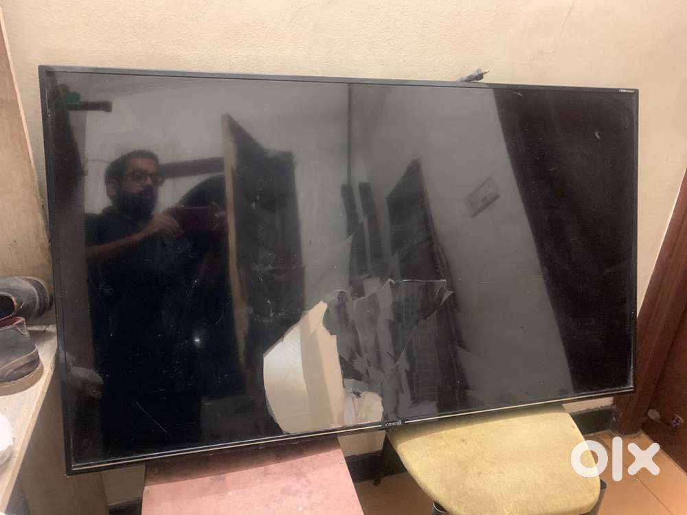 55” Croma TV Display not working for sale