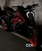 Duke 250 Showroom condition