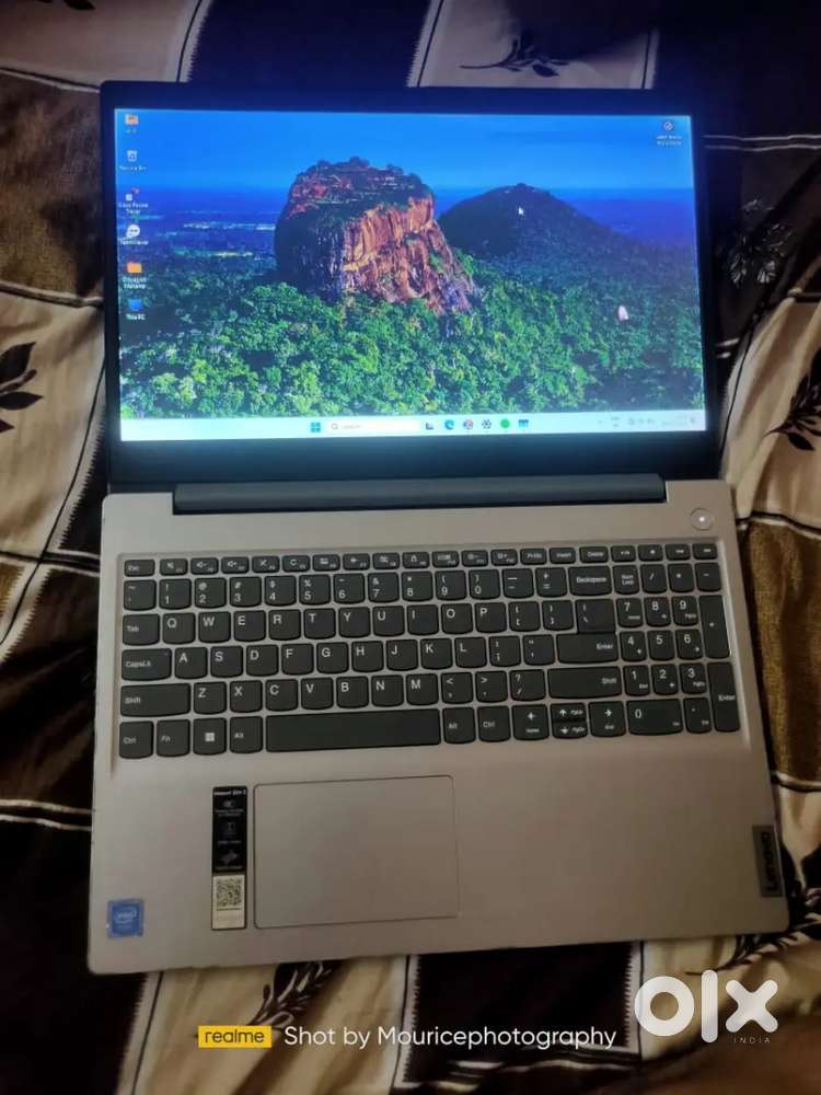 Laptop lenovo