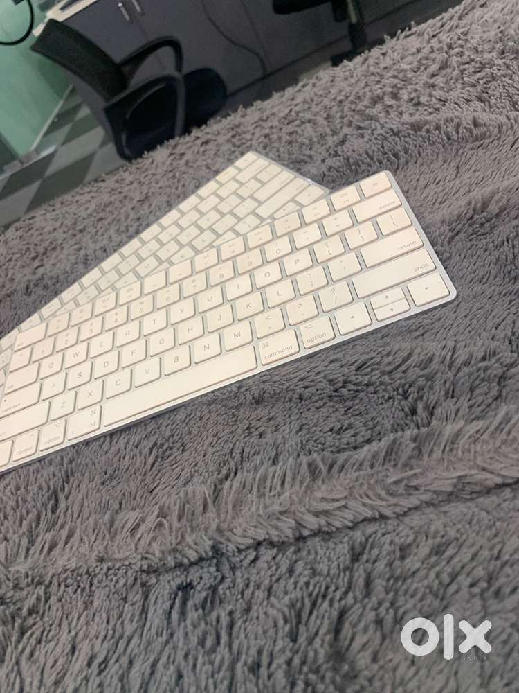 Apple used Magic Keyboard 2  Good working with bill and warranty