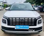 Hyundai Venue SX MT, 2024, Petrol